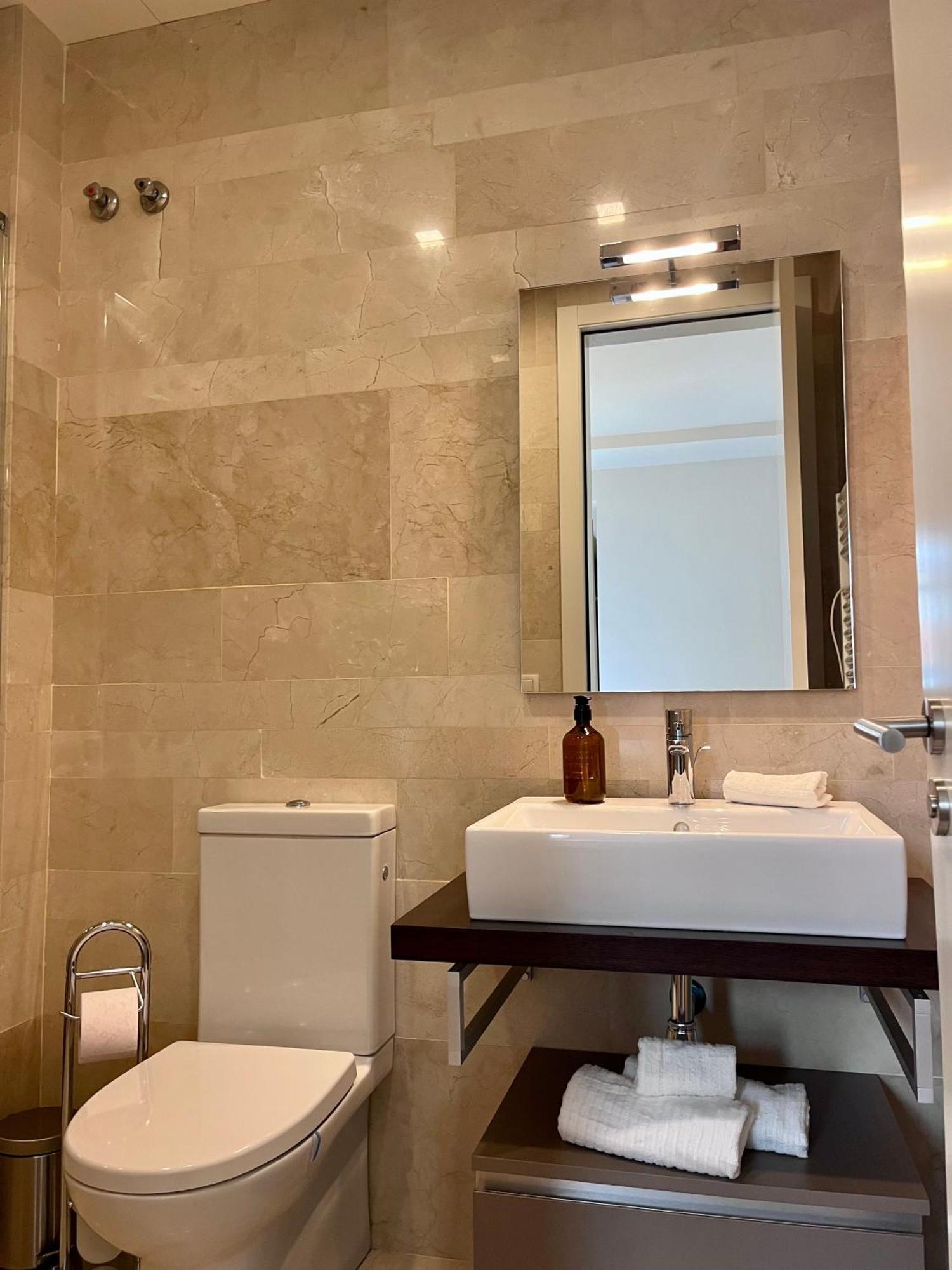 Homely Felix Saenz Deluxe Malaga